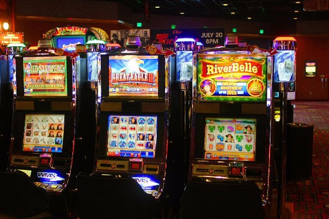 Игровой азарт в новом виртуальном пространстве казино онлайн Вулкан Россия