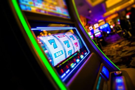 Игровые автоматы онлайн: история и эволюция азартных развлечений